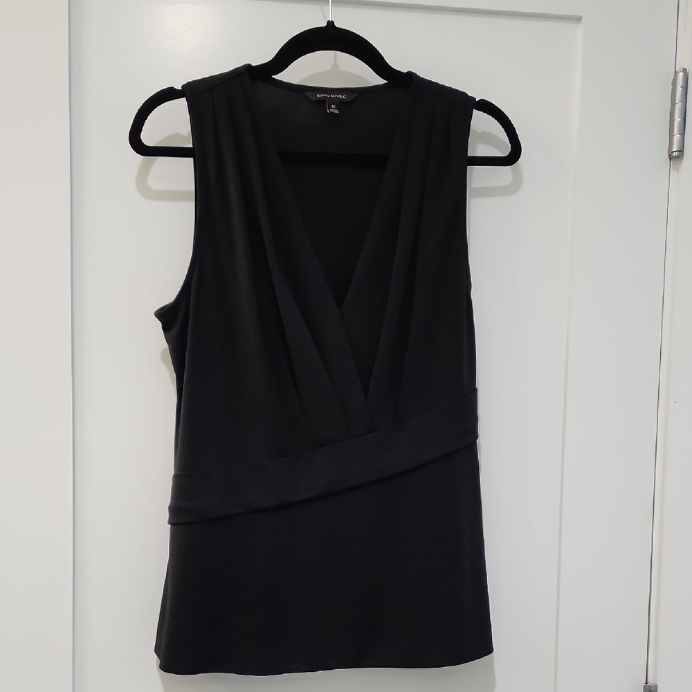 Black Sleeveless Top